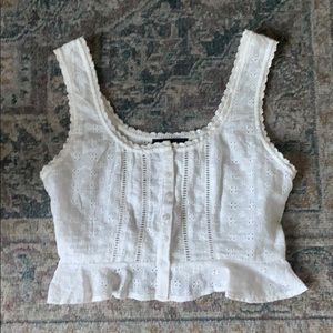 NWT Kittenish white crop shirt